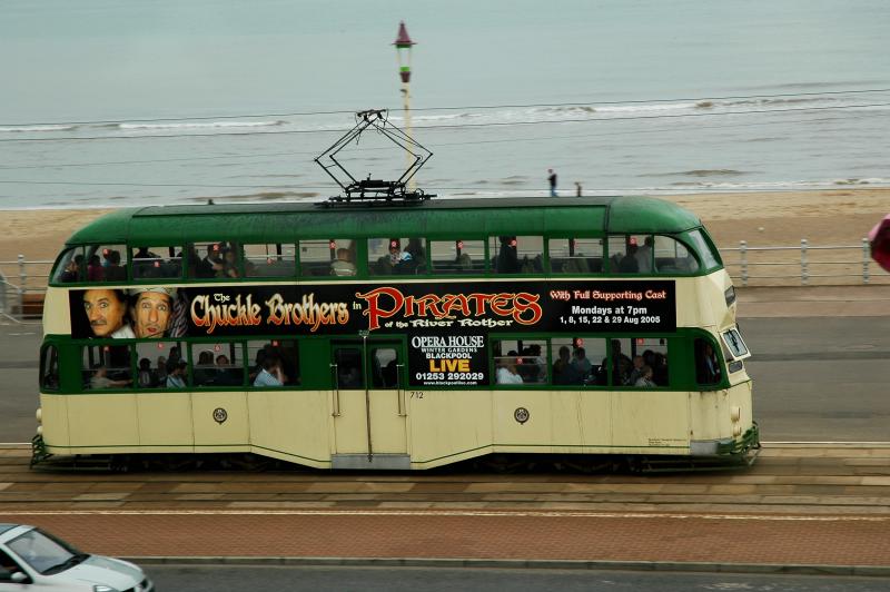 blackpool tram.jpg