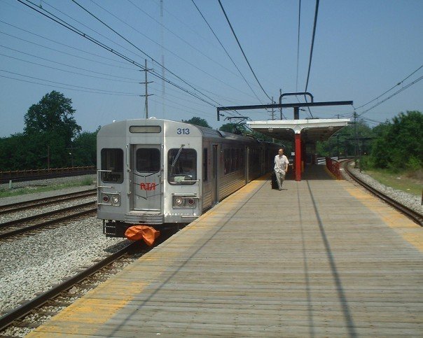 That's nothing compared to Cleveland's metro.  2 car train, wooden platforms, you buy your ticket from a machine on the train.  Certainly the worst metro I've expirienced by far.