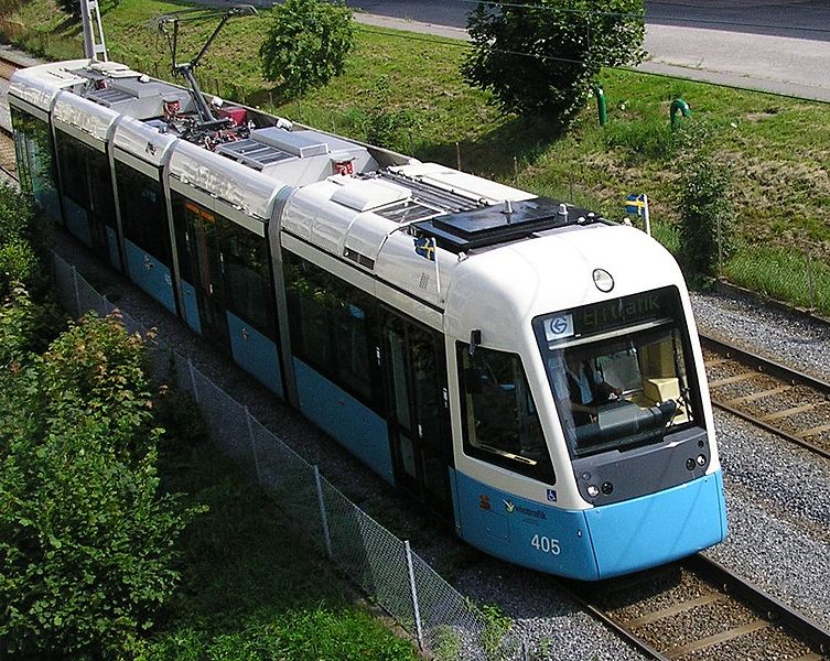 753px-M32tram.jpg