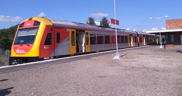 DMU Hunter Cars at Dungog