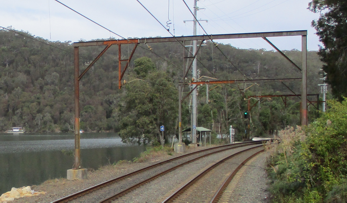 Wondabyne Catenary.png