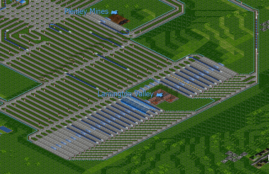 Changing the station to a Ro-Ro layout lets the trains pathfind better and avoids sharing tracks for ingoing and outgoing trains