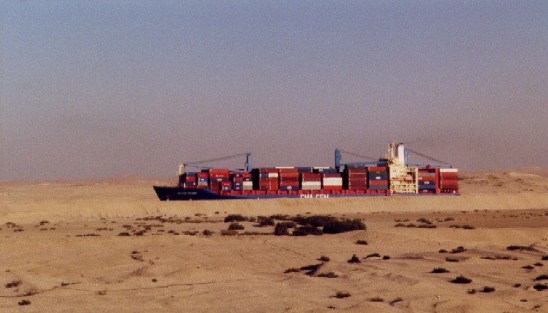 Wuestenschiff.jpg
