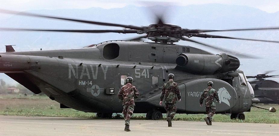 ch-53-1999416b3guys.jpg