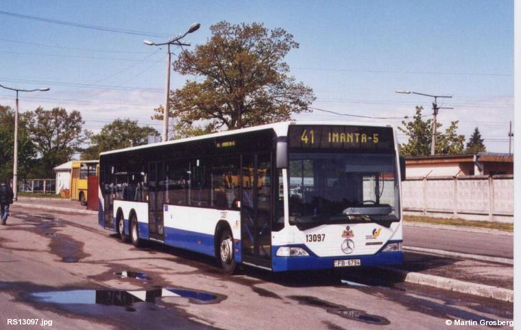 RS13097.jpg